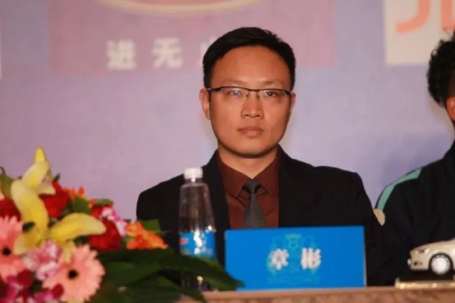 孩享受性爱