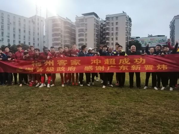 岳女共侍一夫真爽